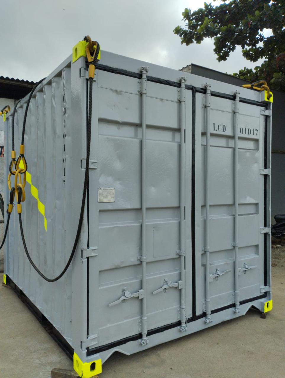Container industrial reformado pela IL Inspeções